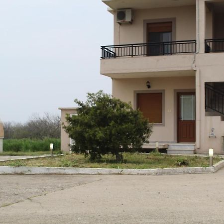 Vakis Apartments Romanon 외부 사진