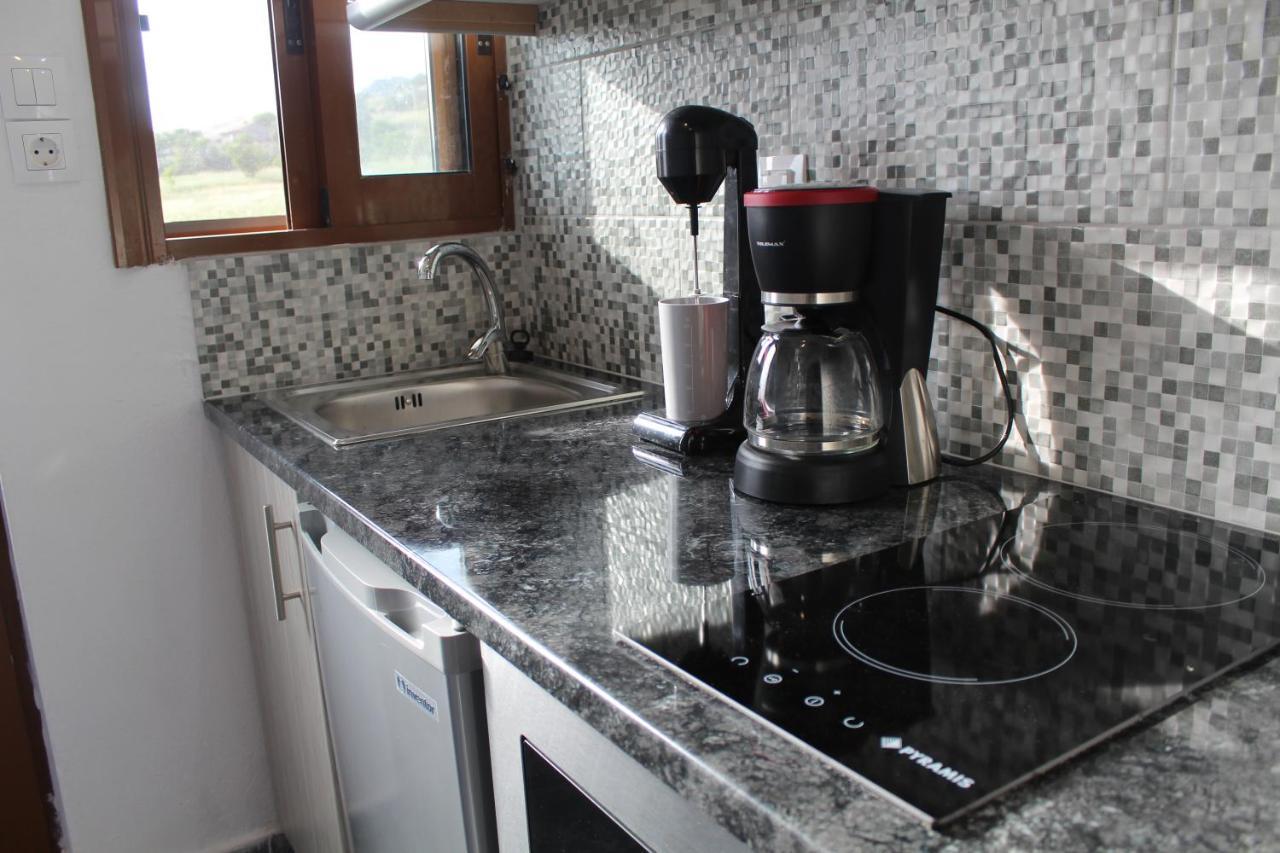 Vakis Apartments Romanon 외부 사진